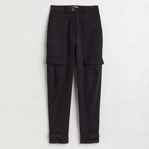 H&M High Waist Tapered Cargo Pants | Black | Size 2 | NWT